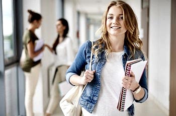 Ankara 12.Sınıf dershane öğrencilerin TYT ve AYT hazırlığında, ders çalışma programı, denemeler ve kaliteli eğitimcilerinin büyük özverileri ile Gülhane Akademi, sizlerle.