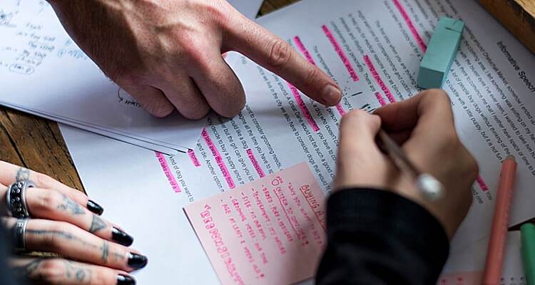 tyt yaz kursu sınav stratejisi yapan öğretmen ve öğrenci